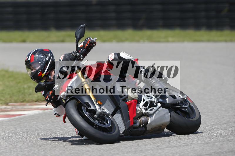 /27 12.06.2025 Ducati Schweiz Trackday Warmup  ADR/gelb-jeaune/ohne